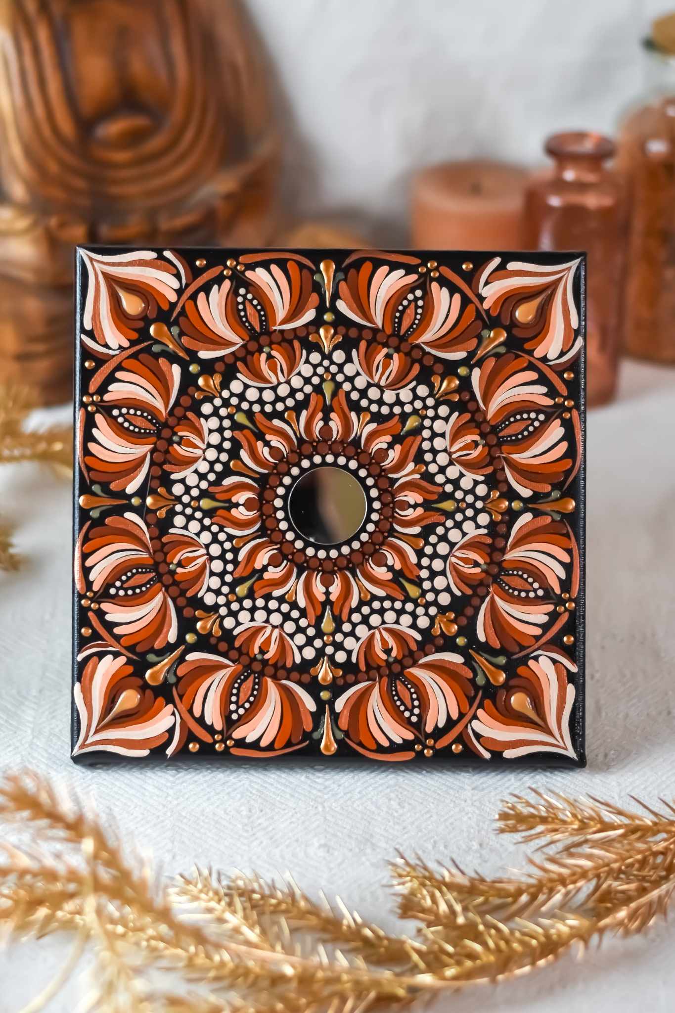 toile marron mandala